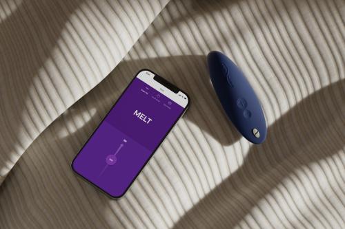 We-Vibe -  Melt Luchtdruk Stimulator App Controlled - Midnight Blue