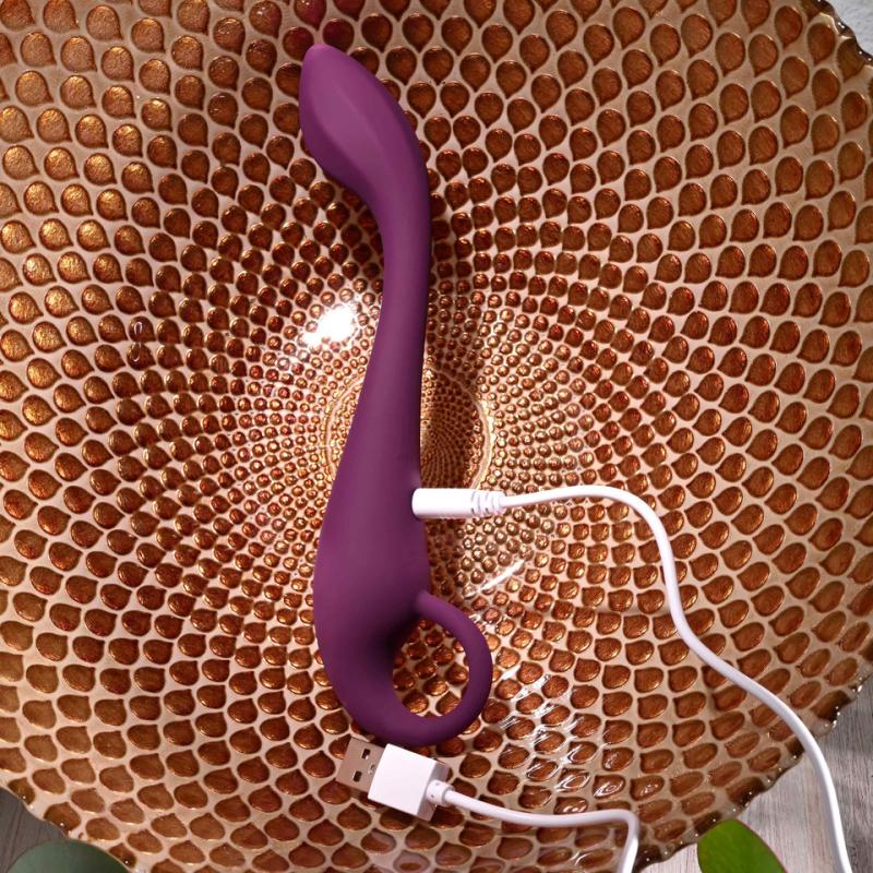 Evolved - Lochness Vibromasseur Point G - 19 cm 5