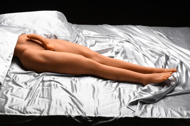 JOCK - Poupée Sexuelle Masculine Avec Godemichet Poussant 5