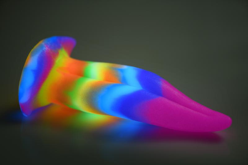 Glow-in-the-dark Unicorn Tongue Dildo 7